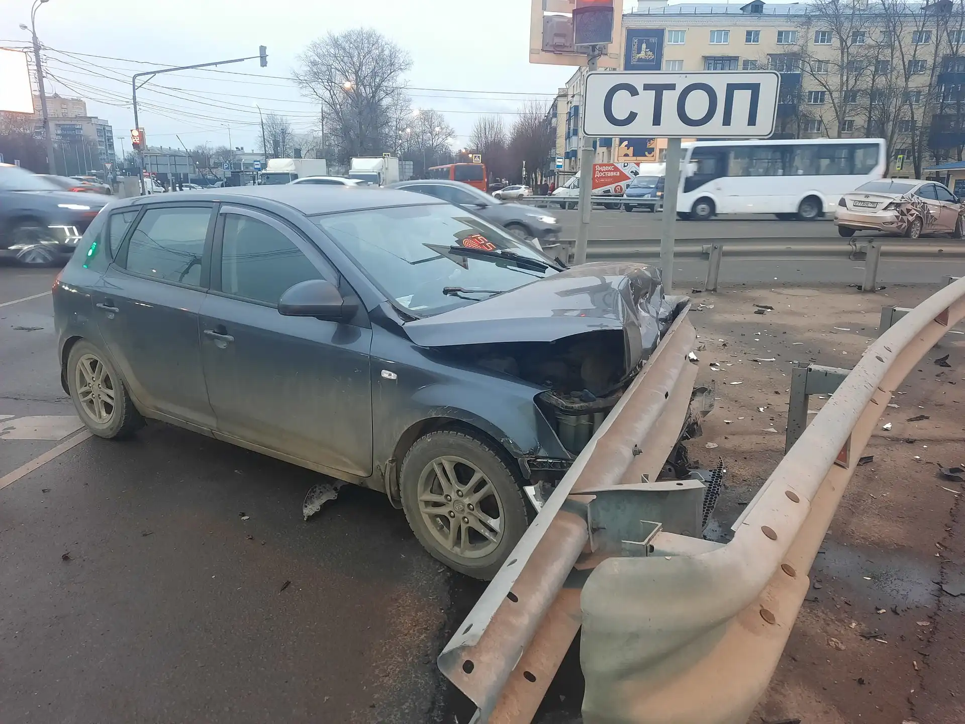 Kia Ceed 2009 г.в. с повреждениями после аварии - Легковые автомобили (Авто) в Подольск