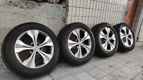 Колеса Honda CR-V, HR-V, FR-V Accord 225/60 r18 - Запчасти в Казань