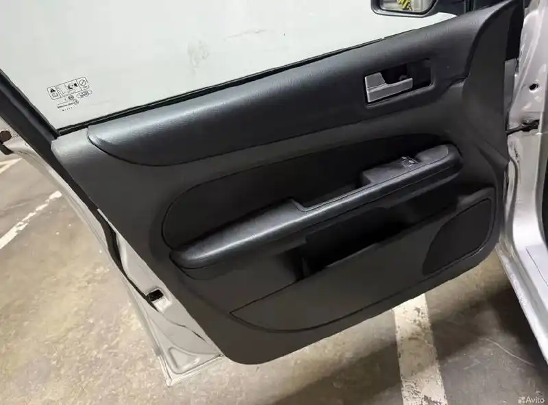 Ford Focus 2 1.4 МТ 2006 года - Авто в Москва