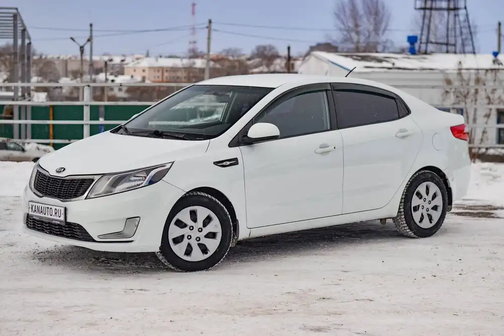 Продажа Kia Rio 2014 года в Канаше - Авто в Канаш