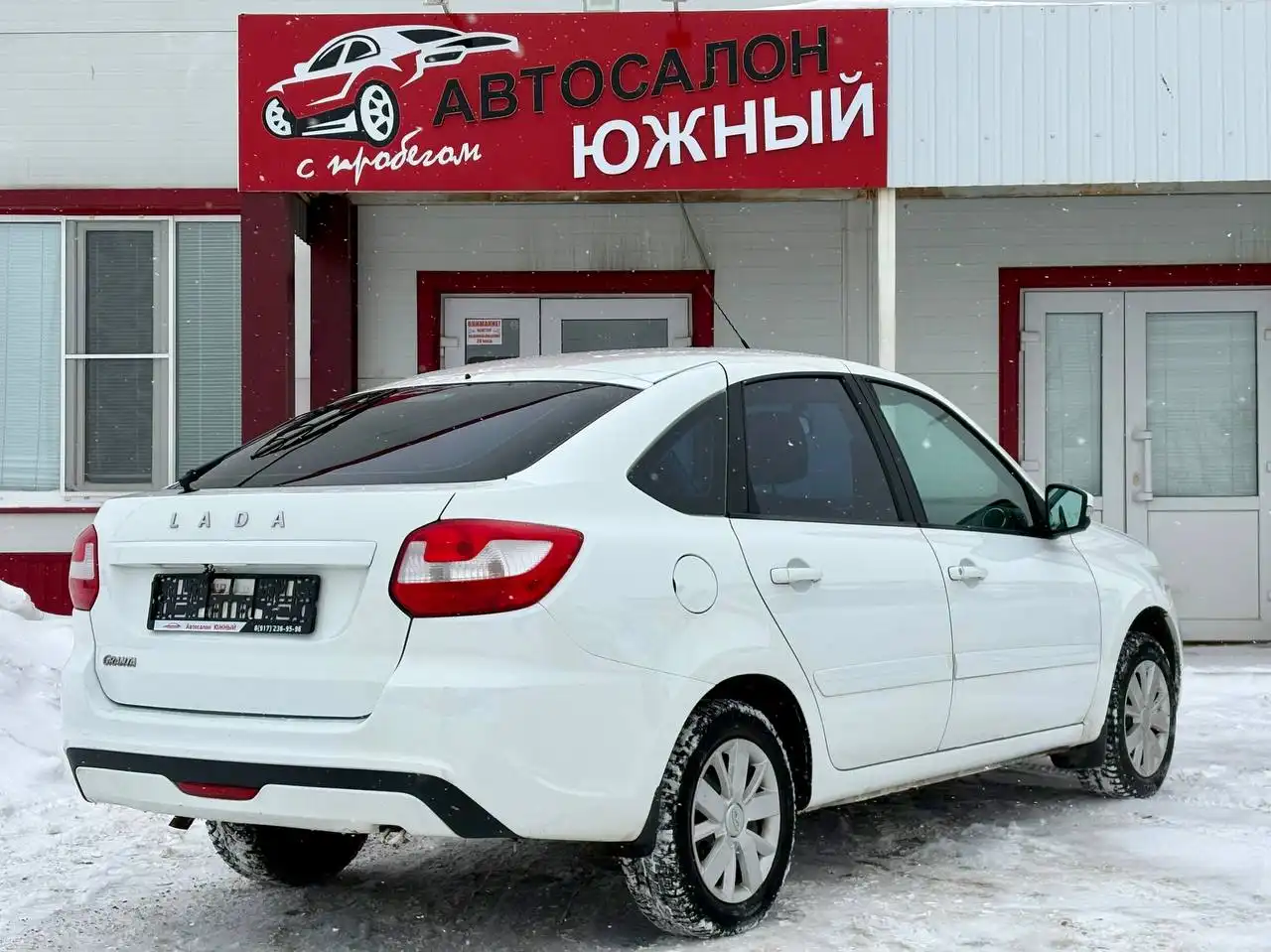 Продажа Лада Гранта лифтбек 2019 года - Легковые автомобили (Авто) в Нижнекамск