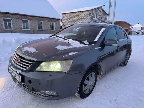 Автомобиль 2013 года в Альметьевске - Внедорожники в Альметьевск