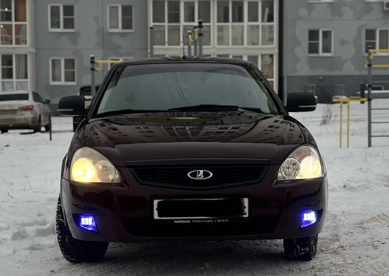 Lada Priora 2012 года с кондиционером и ЭУР - Легковые автомобили (Авто) в Чебоксары