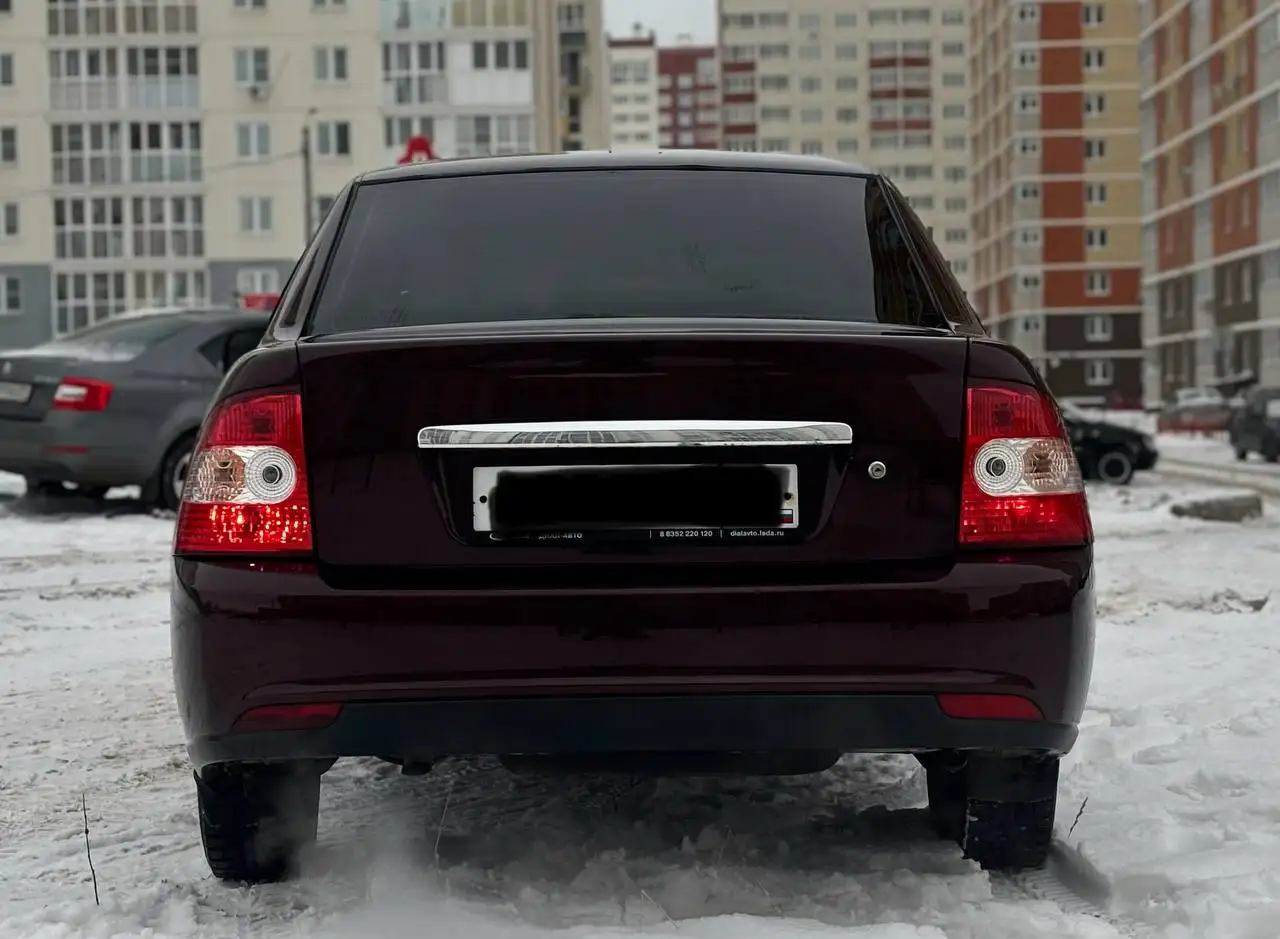 Lada Priora 2012 года с кондиционером и ЭУР - Легковые автомобили (Авто) в Чебоксары