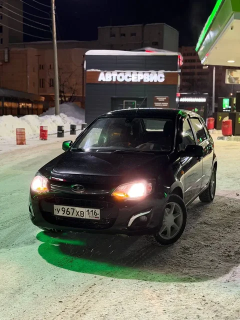 Lada Kalina 2015 автомат в жирной комплектации - Грузовики в Казань