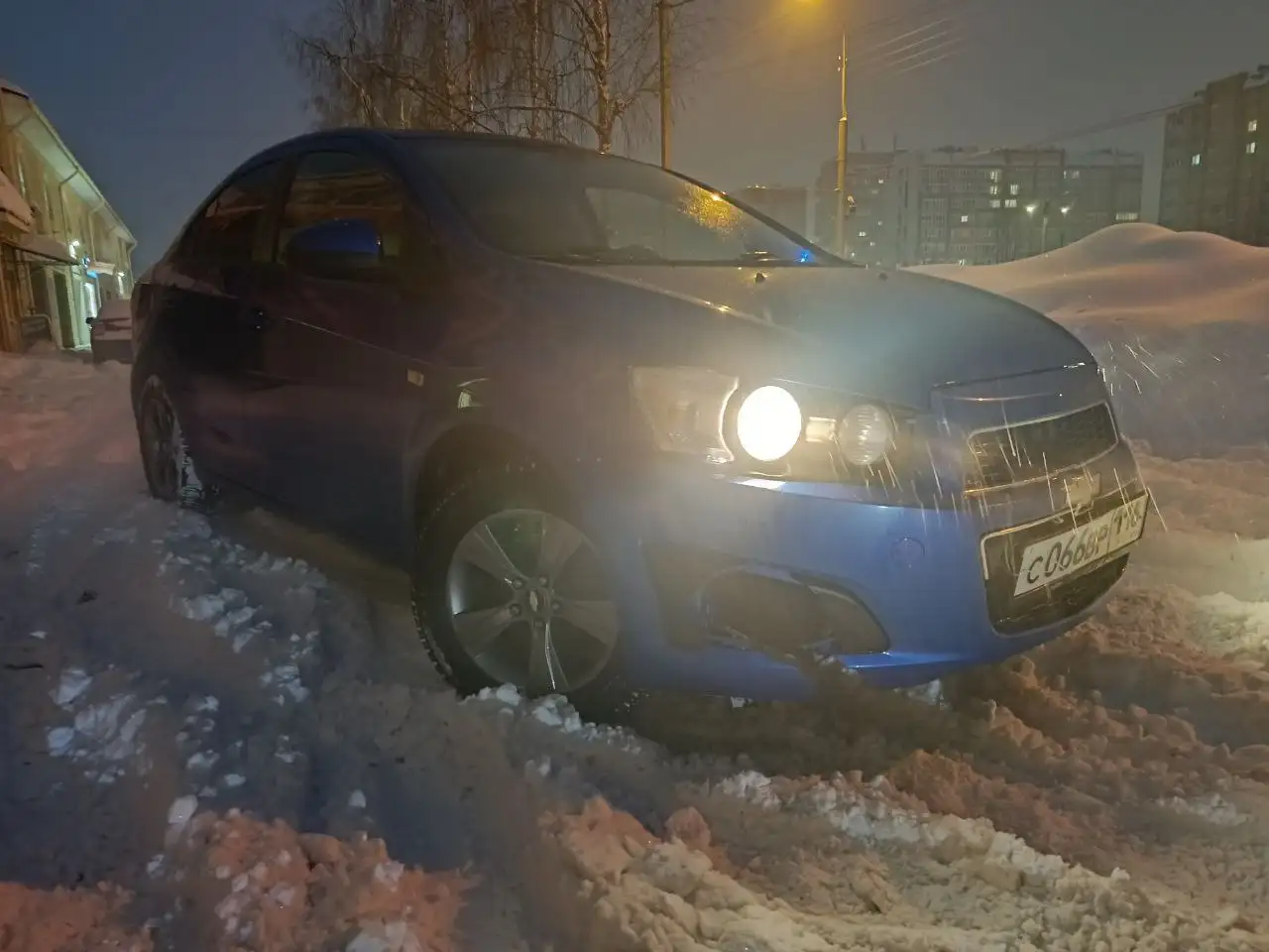 Продажа Chevrolet Aveo 2012 года с пробегом 240 тыс. км - Легковые автомобили (Авто) в Йошкар-Ола