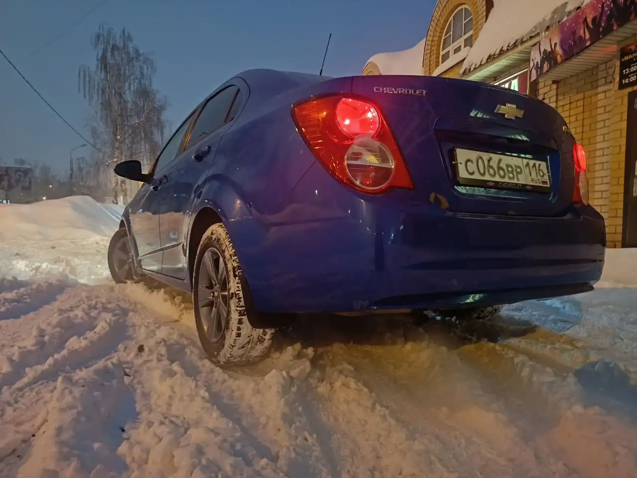 Продажа Chevrolet Aveo 2012 года с пробегом 240 тыс. км - Легковые автомобили (Авто) в Йошкар-Ола