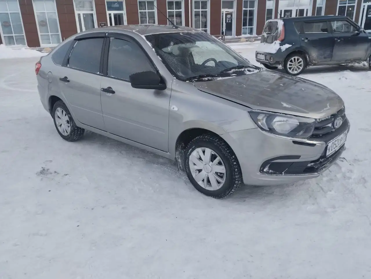 Продается Лада Гранта 2021 года - Легковые автомобили (Авто) в Набережные Челны