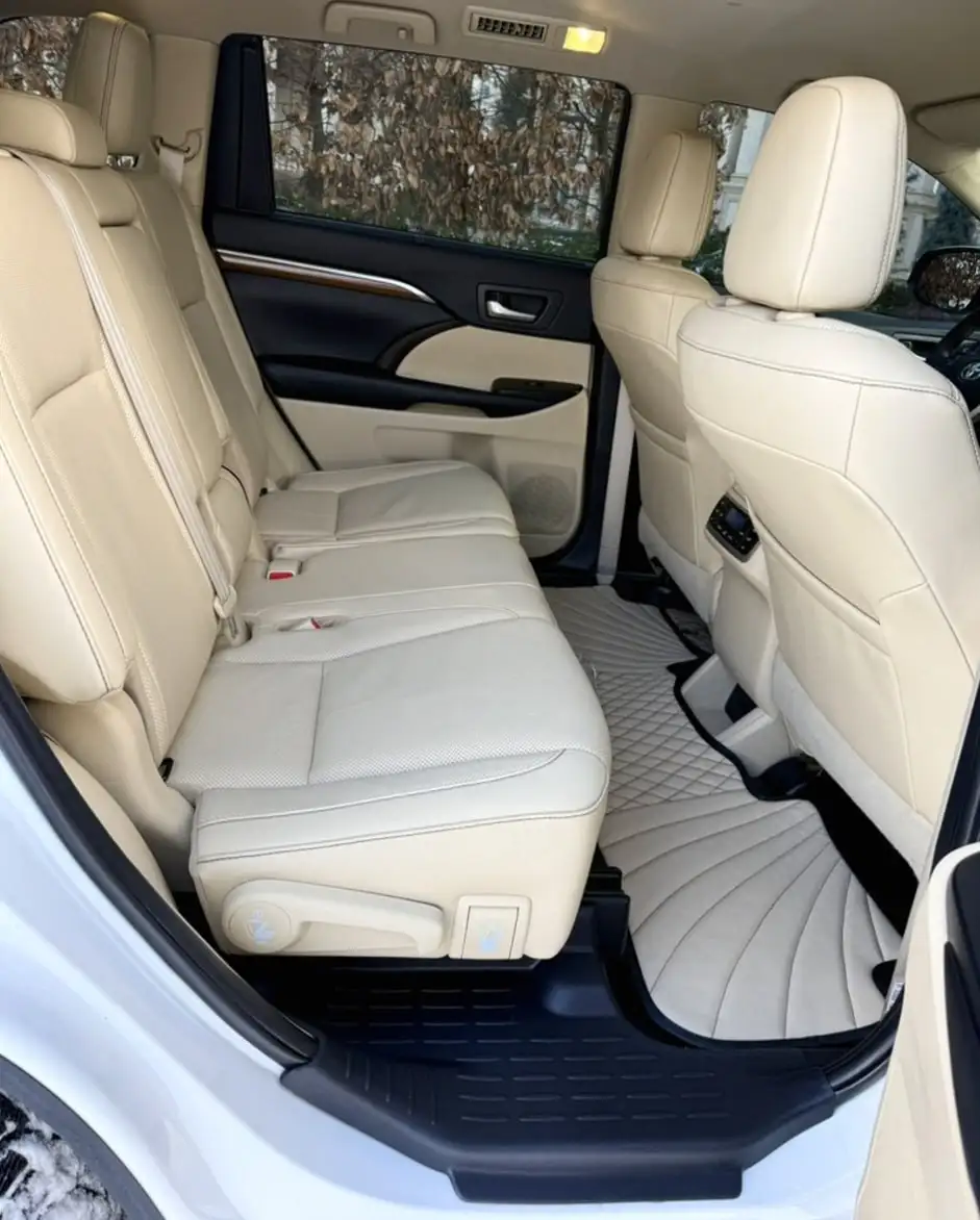 Продажа Toyota Highlander 2019 года - Внедорожники (Авто) в Казань