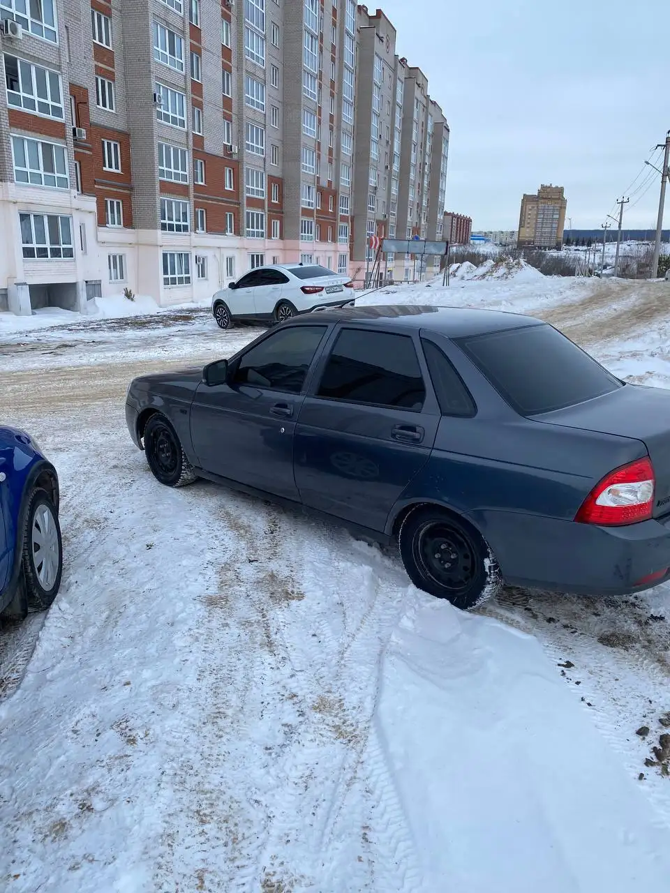 Продам Lada Priora 2 2014 года выпуска - Авто в Октябрьский