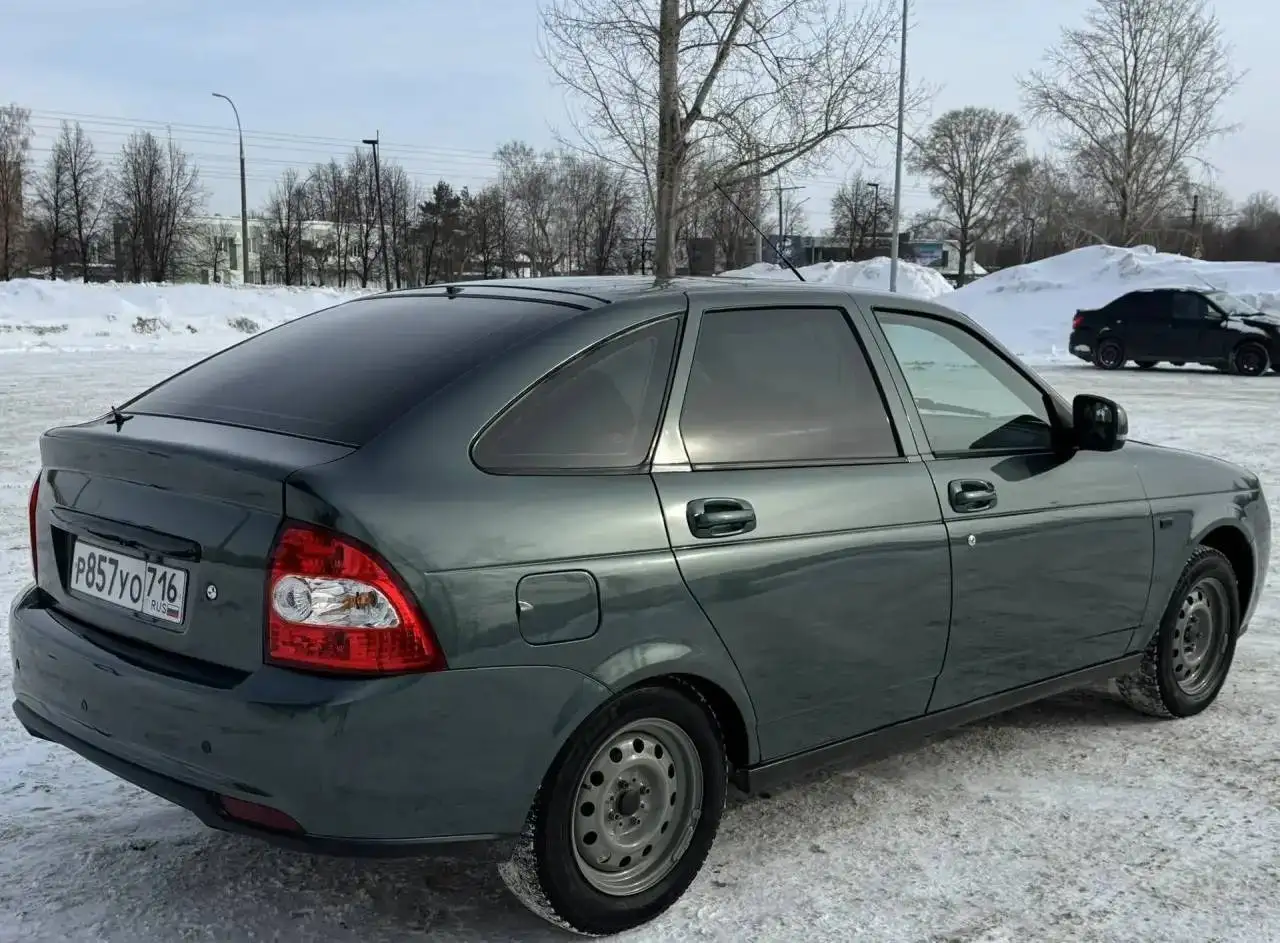 Продажа Лады Приоры 2011 года - Легковые автомобили (Авто) в Набережные Челны