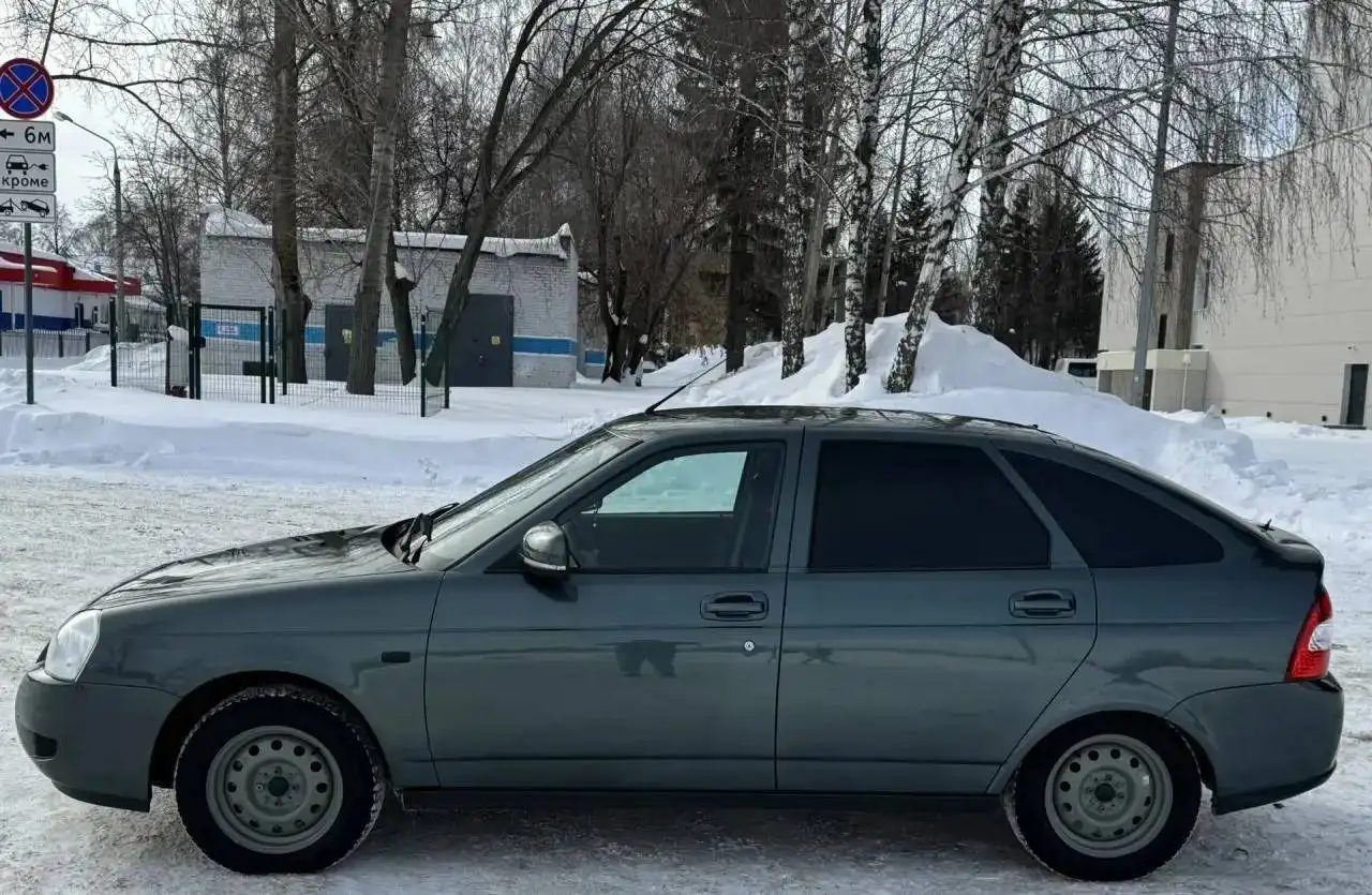 Продажа Лады Приоры 2011 года - Легковые автомобили (Авто) в Набережные Челны