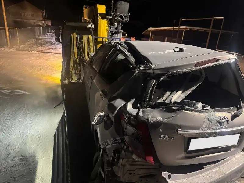 Toyota Vitz 3 поколение (XP130) 2016 года - Легковые автомобили (Авто) в Якутск