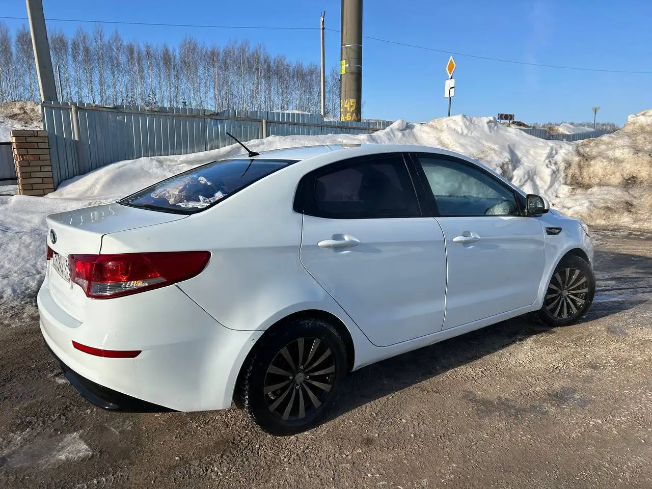 Автомобиль 2013 года с автоматом, кондиционером, подогревом руля и сидений - Авто в Казань