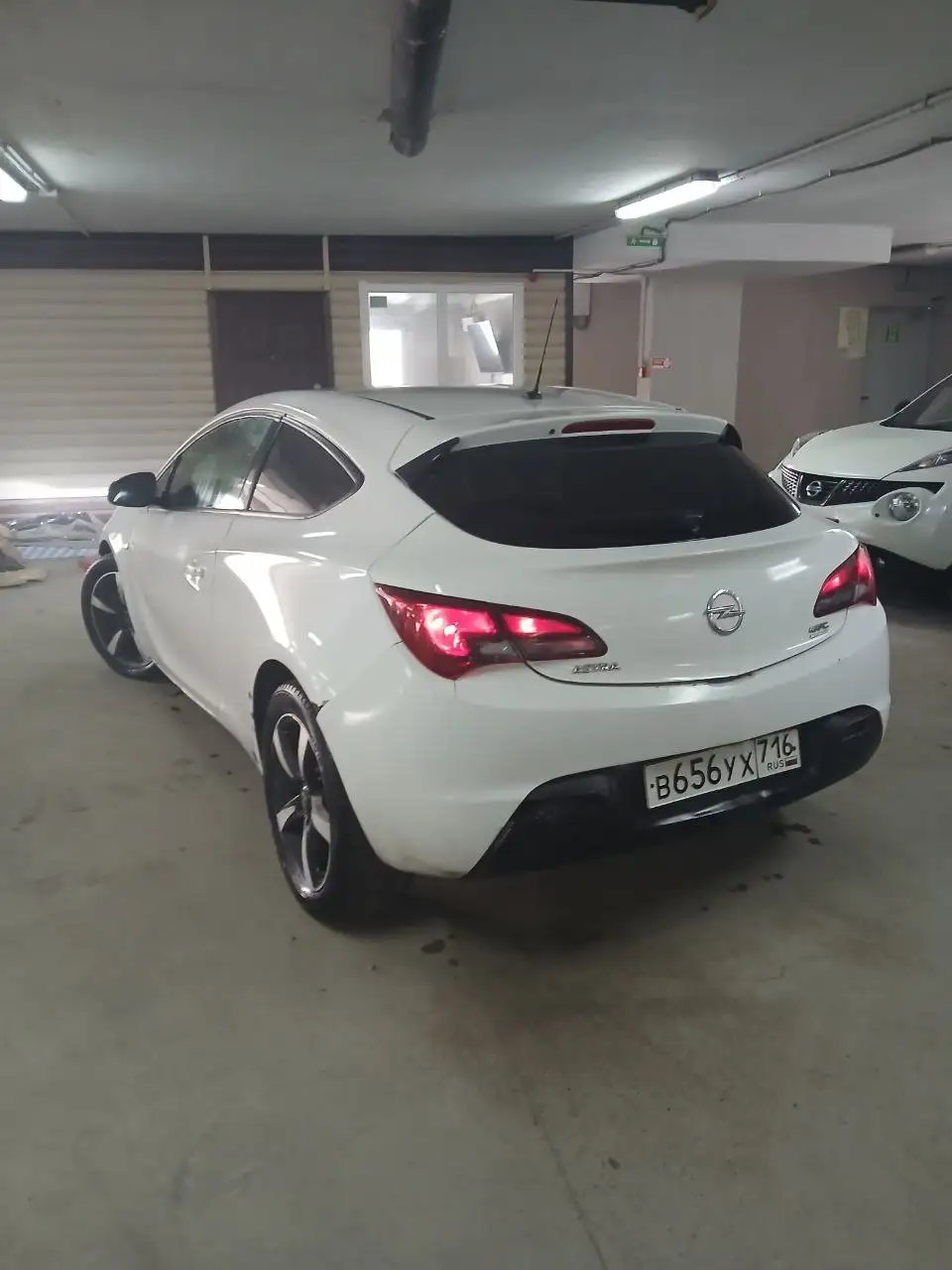 Автомобиль 2013 года, 5 хозяев, 280 тыс. км пробега - Авто в Казань