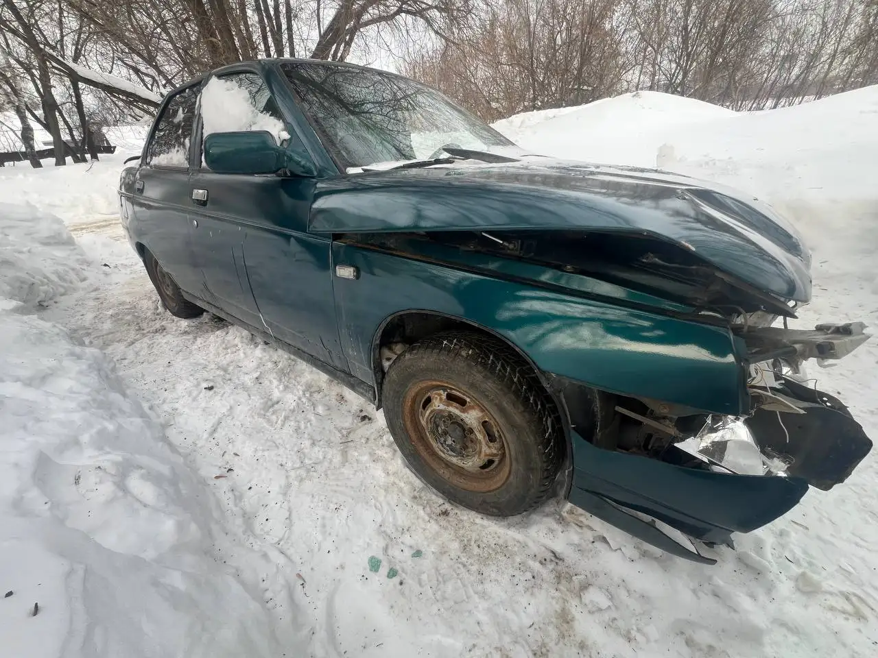 Радиатор на ходу с документами - Автомобильные радиаторы (Запчасти) в Казань