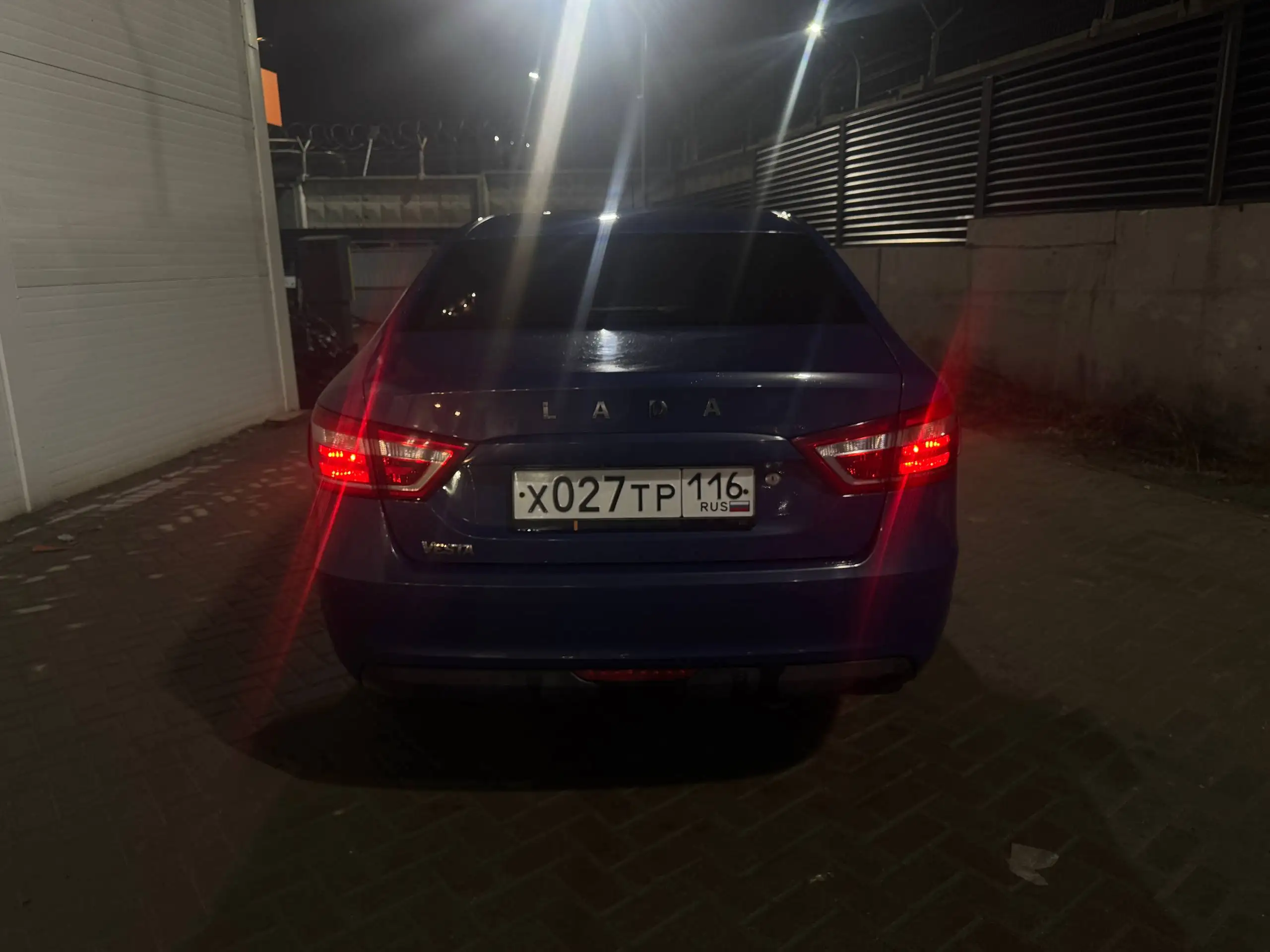 Lada Vesta SW CROSS Luxe в максимальной комплектации - Авто в Казань