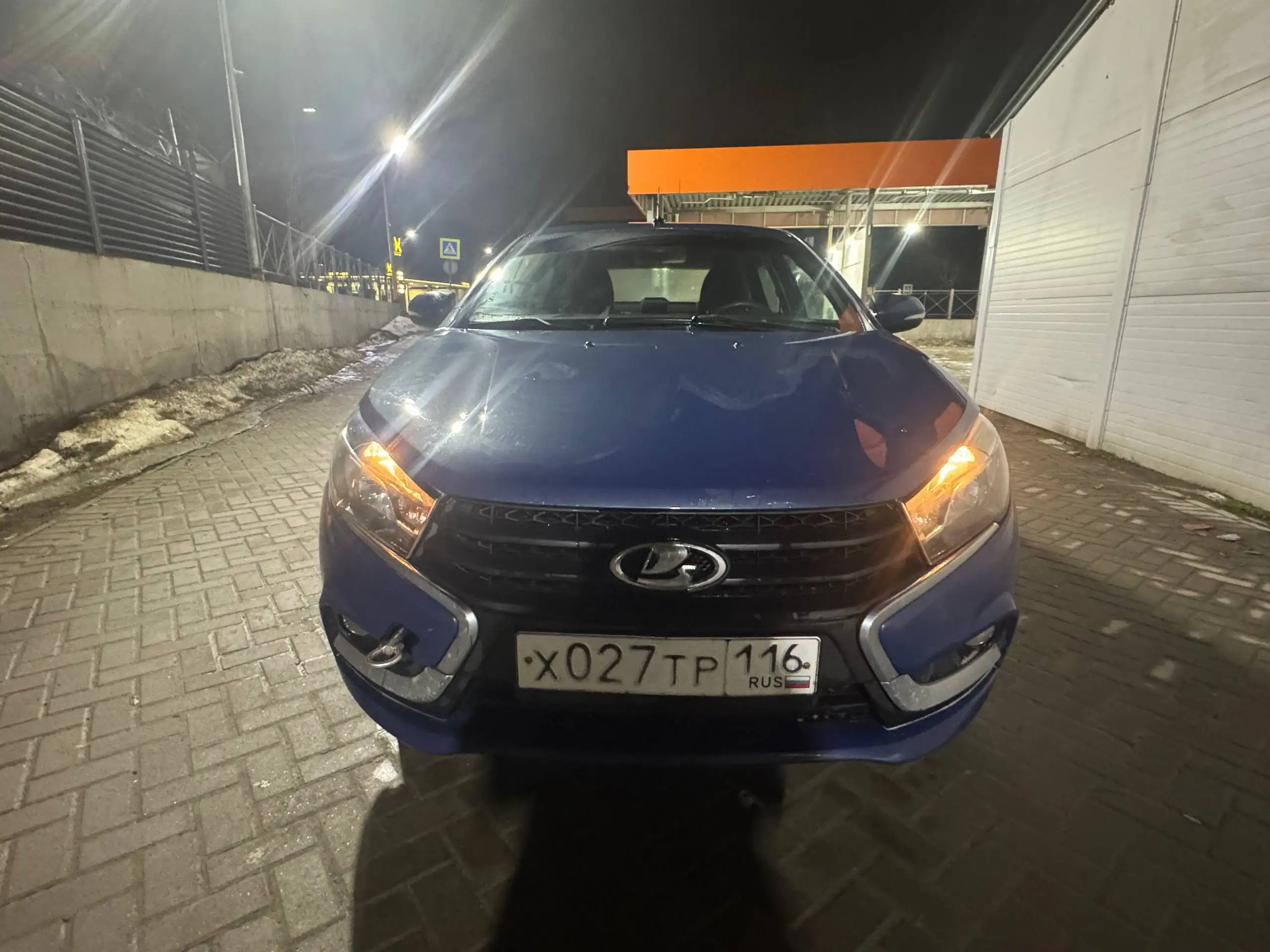 Lada Vesta SW CROSS Luxe в максимальной комплектации - Авто в Казань