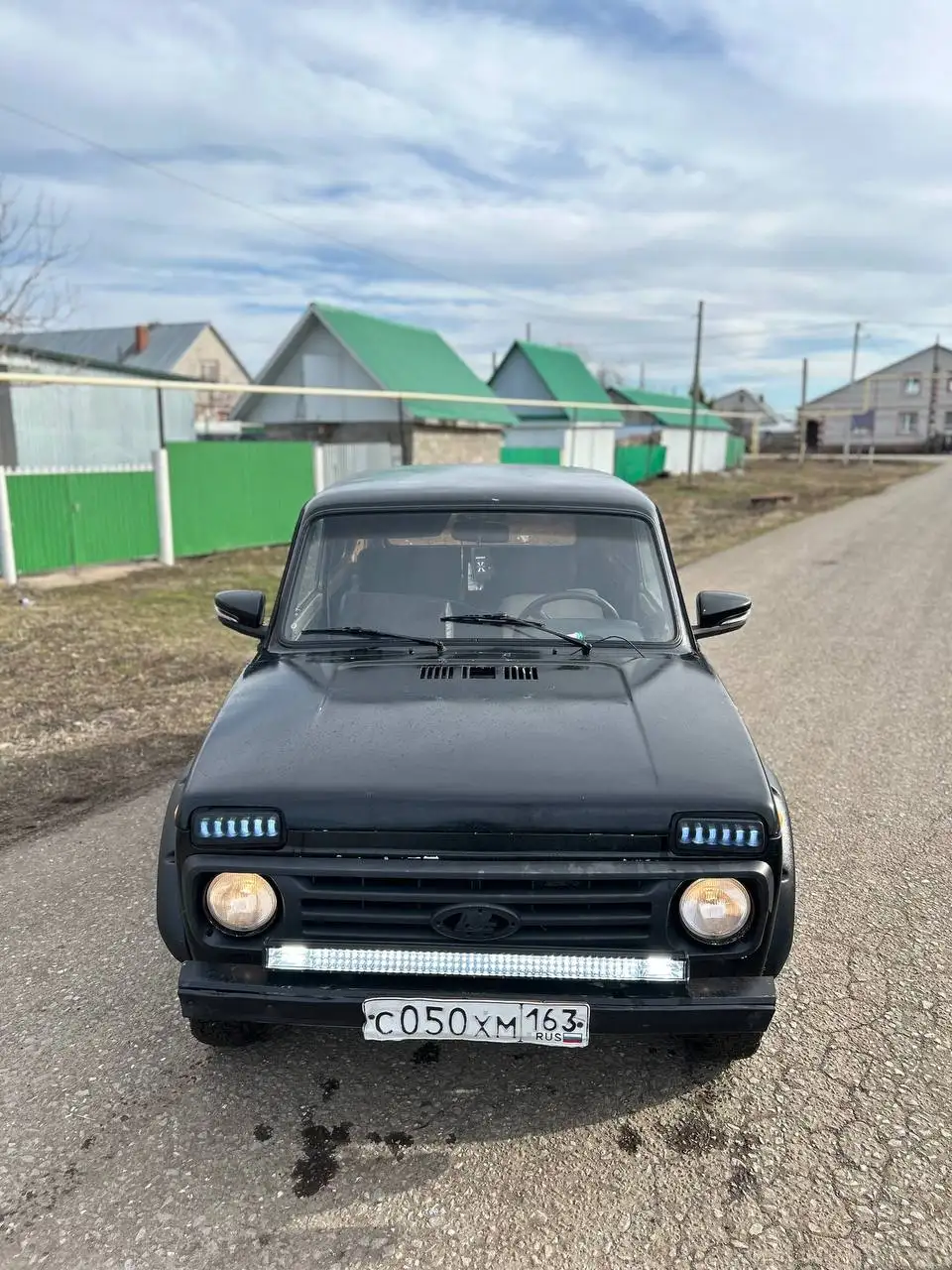 Продажа БОЕВОЙ NIVA в хорошем состоянии - Внедорожники (Авто) в Нурлат