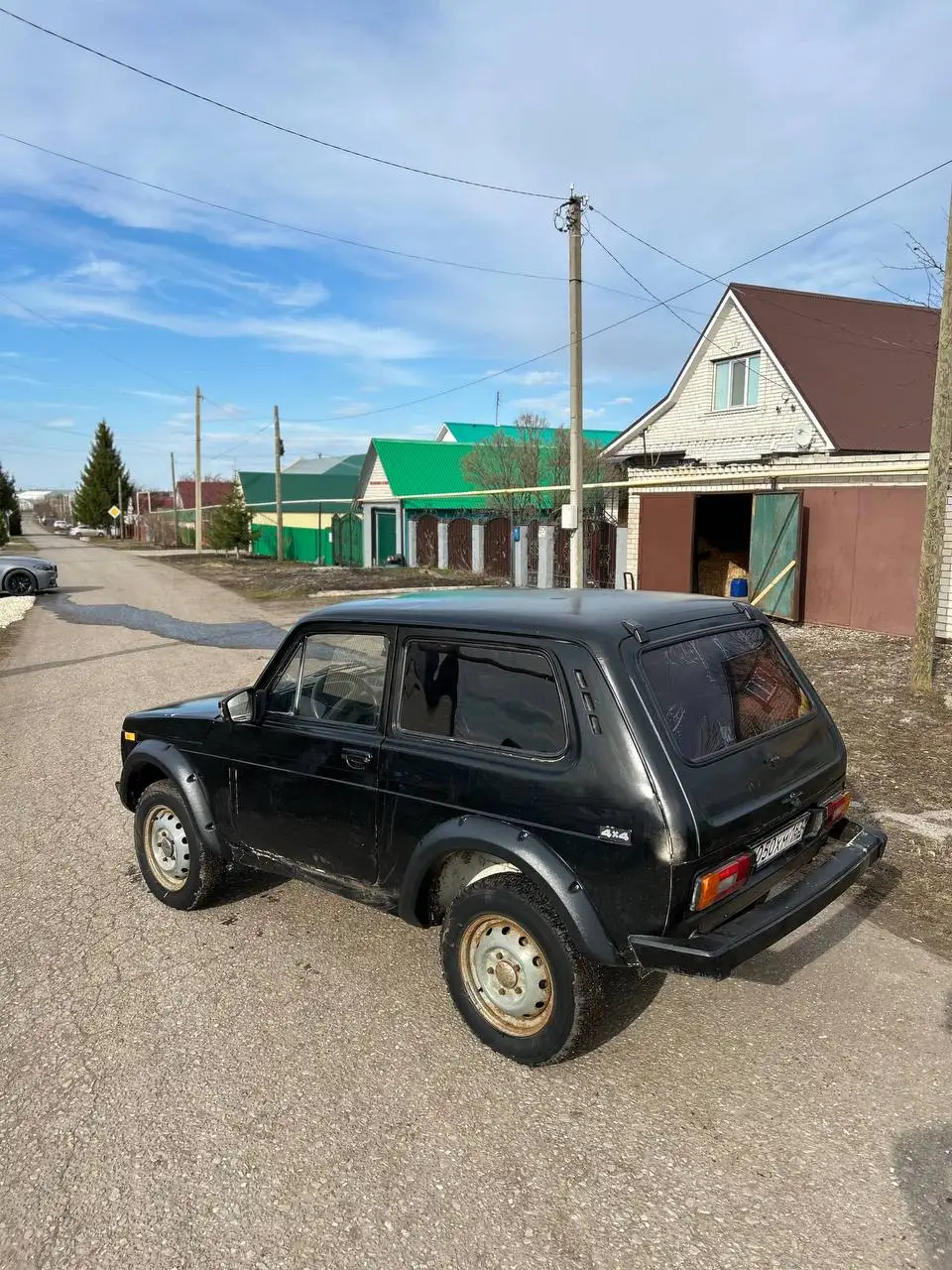 Продажа БОЕВОЙ NIVA в хорошем состоянии - Внедорожники (Авто) в Нурлат