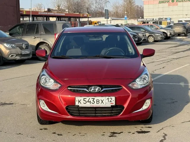 Hyundai Solaris 1.6 автомат 2011 года - LADA в Казань