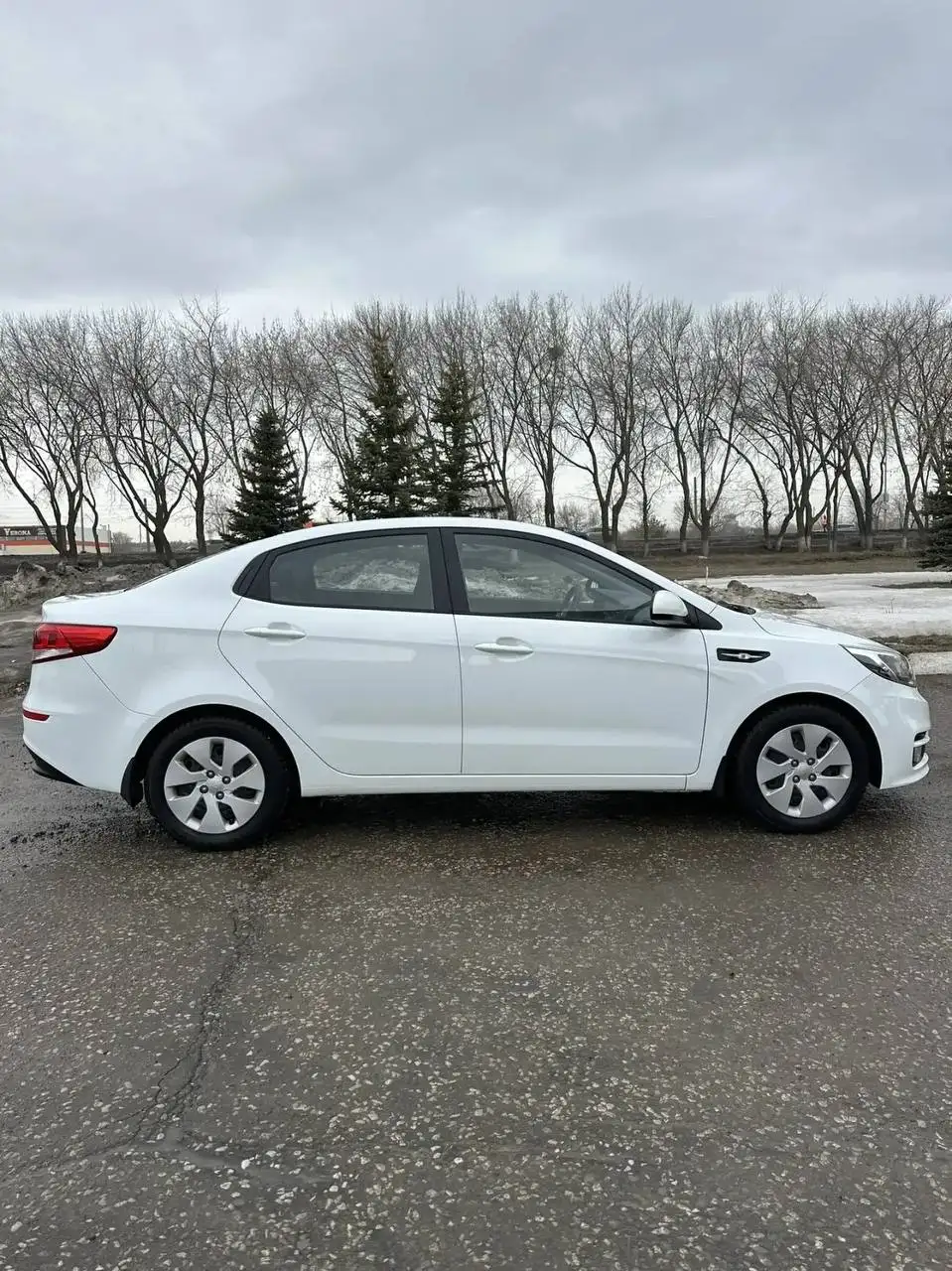 Kia Rio 2015 года в отличном состоянии - Легковые автомобили (Авто) в Набережные Челны