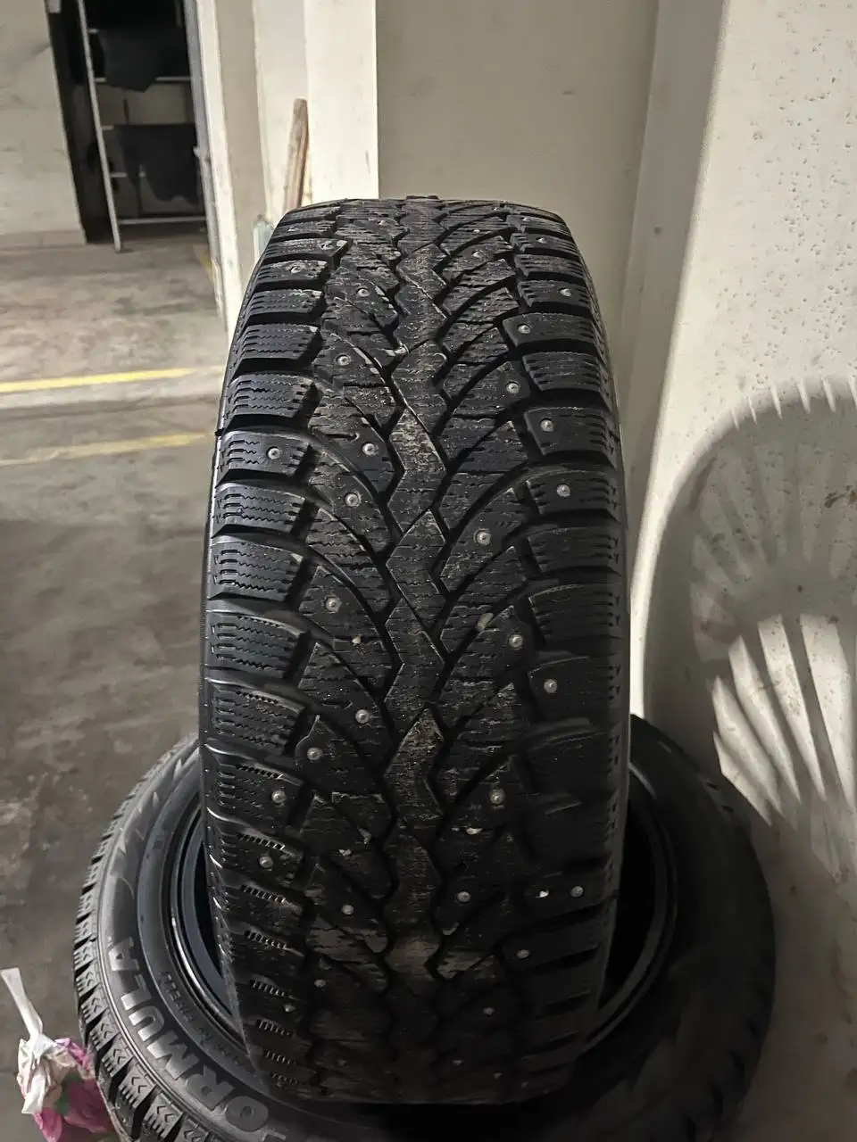 Продажа дисков Альпина и шин Pirelli Formula Ice/Powergy - Запчасти (Авто) в Казань
