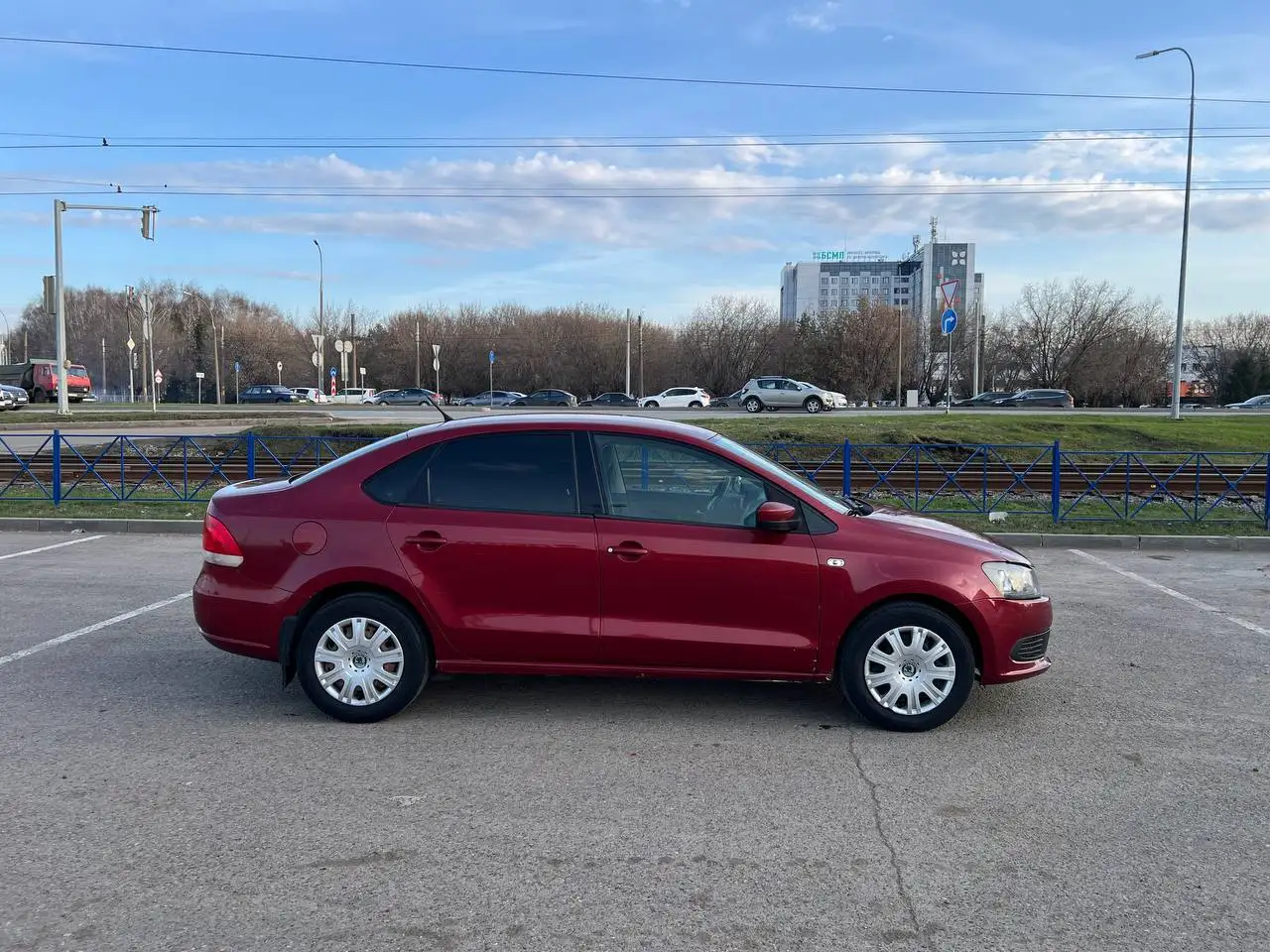 Volkswagen Polo 1.6 автомат 2012 года в богатой комплектации - Легковые автомобили (Авто) в Казань