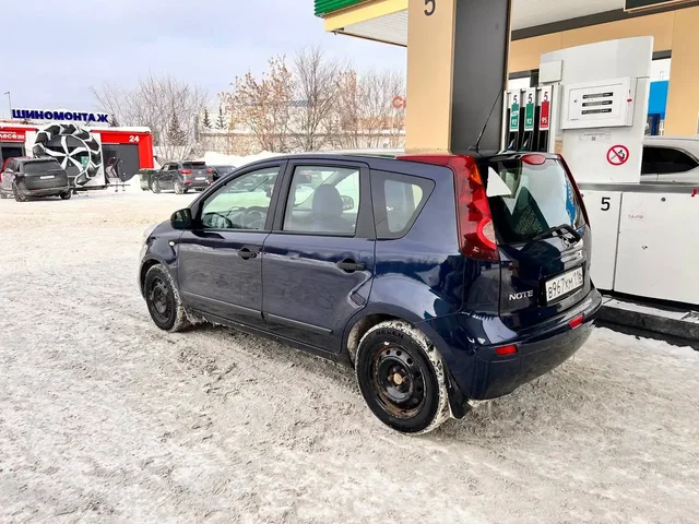 Продажа Nissan Note 1.4 2010 года - Минивэны и микроавтобусы в Казань