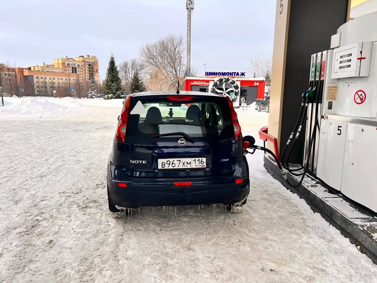 Продажа Nissan Note 1.4 2010 года - Авто в Казань