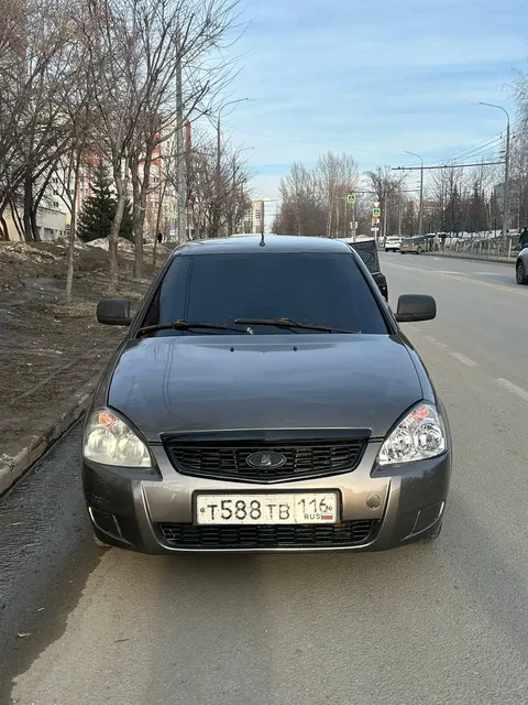 LADA Priora 2 2013 года, зеленый цвет - Минивэны и микроавтобусы в Казань