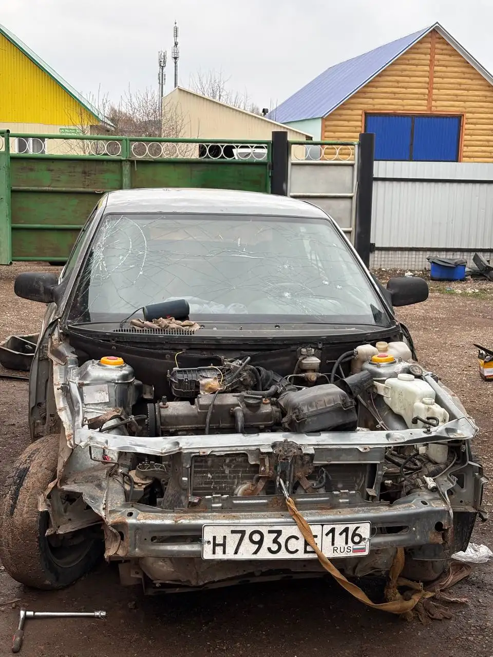 Продажа болтов на авторынке - Крепеж (Запчасти) в Азнакаево