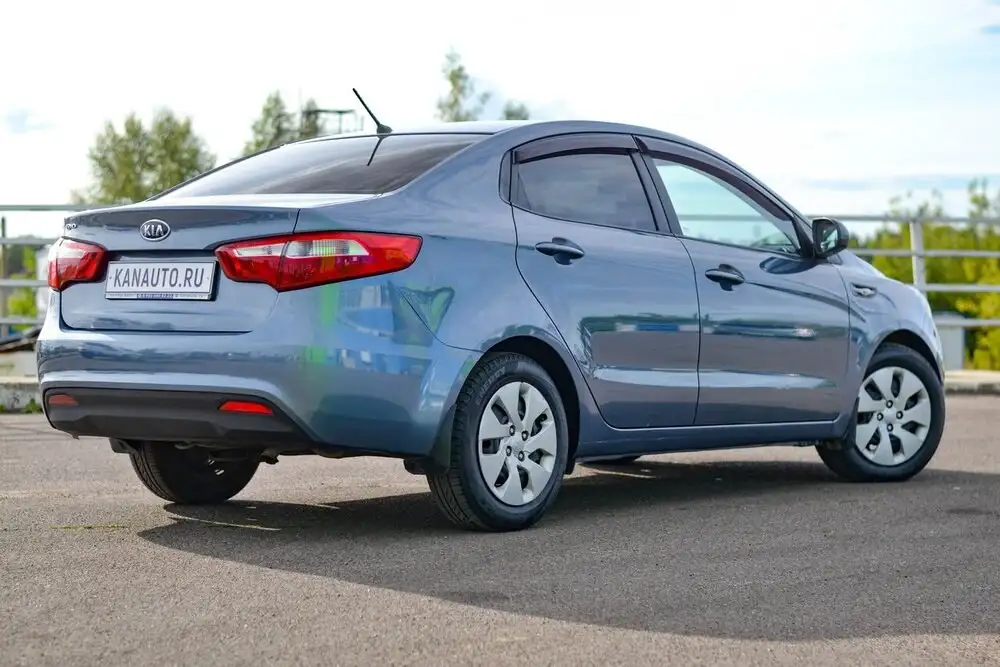 Kia Rio 2013 с автоматом - Легковые авто (Авто) в Канаш
