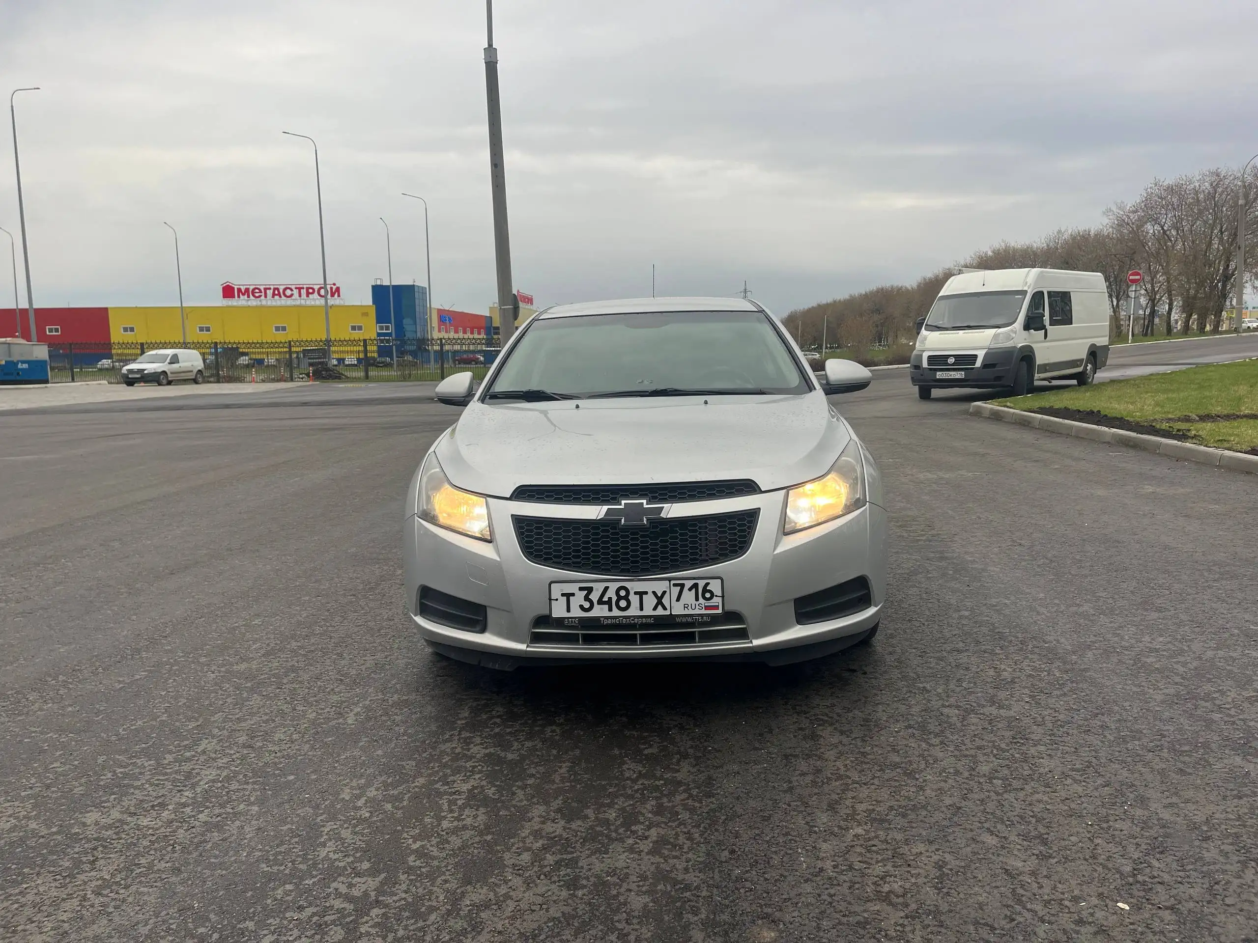 Шевроле Круз 2011 - Легковые автомобили (Авто) в Набережные Челны