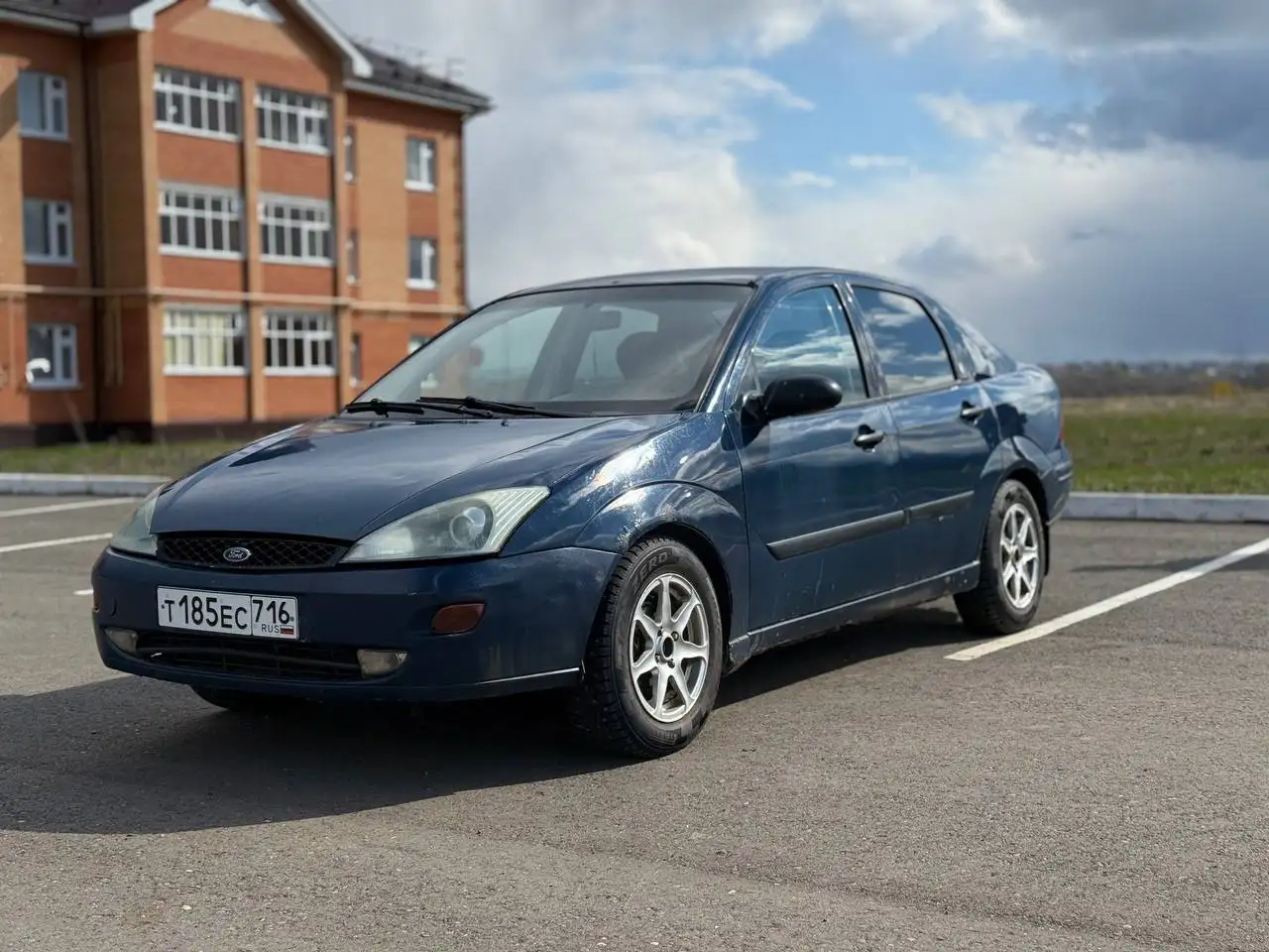 Ford Focus 2001 - Легковые автомобили (Авто) в Заинск