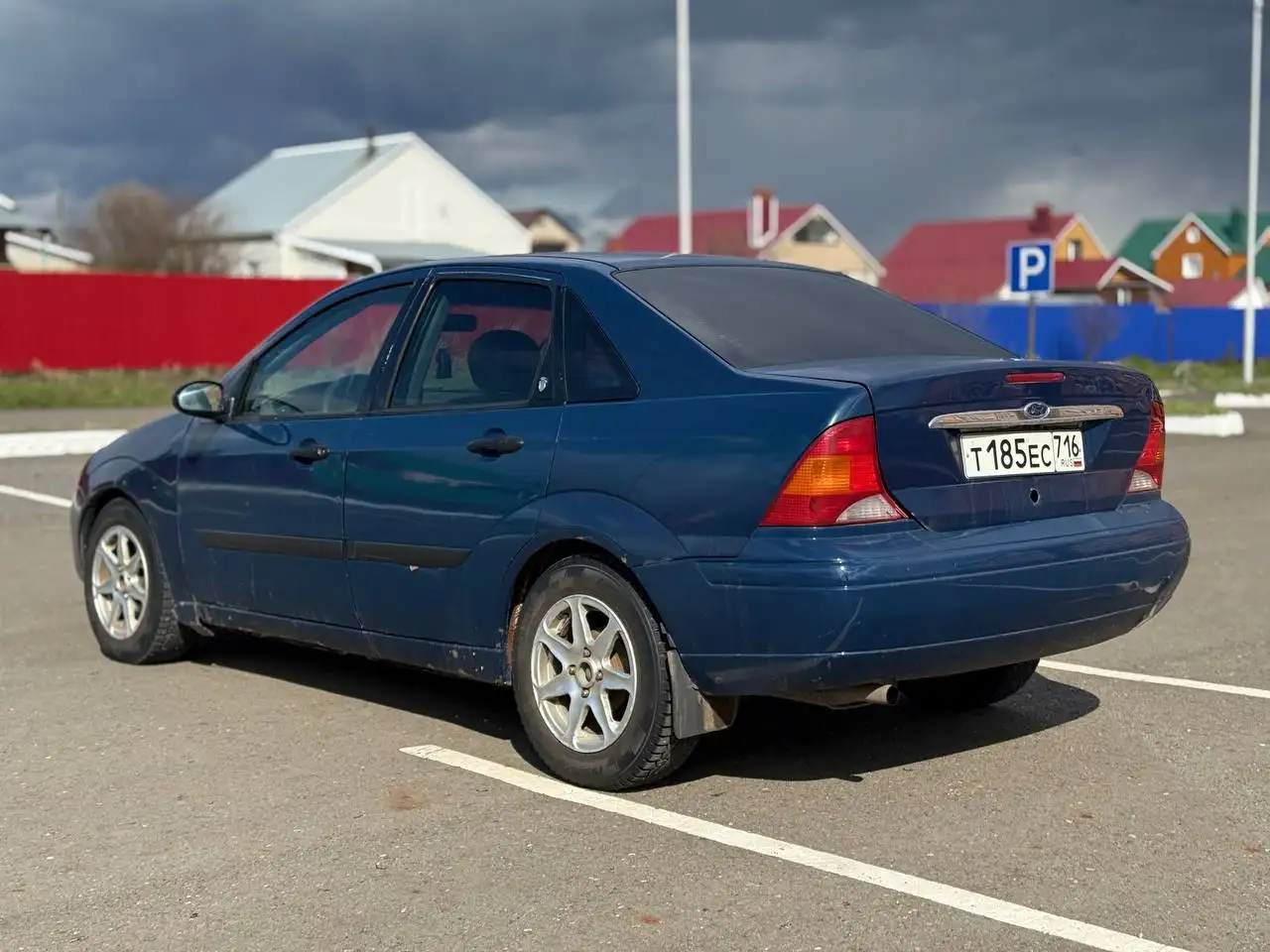 Ford Focus 2001 - Легковые автомобили (Авто) в Заинск
