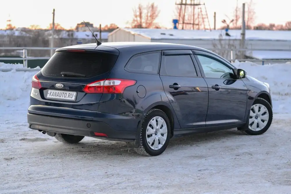 Ford Focus III 2012 - Легковые автомобили (Авто) в Канаш