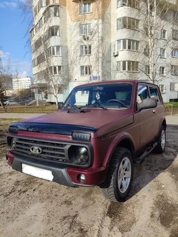 Лада Нива 3-дв, 2011 - Запчасти и аксессуары в Казань