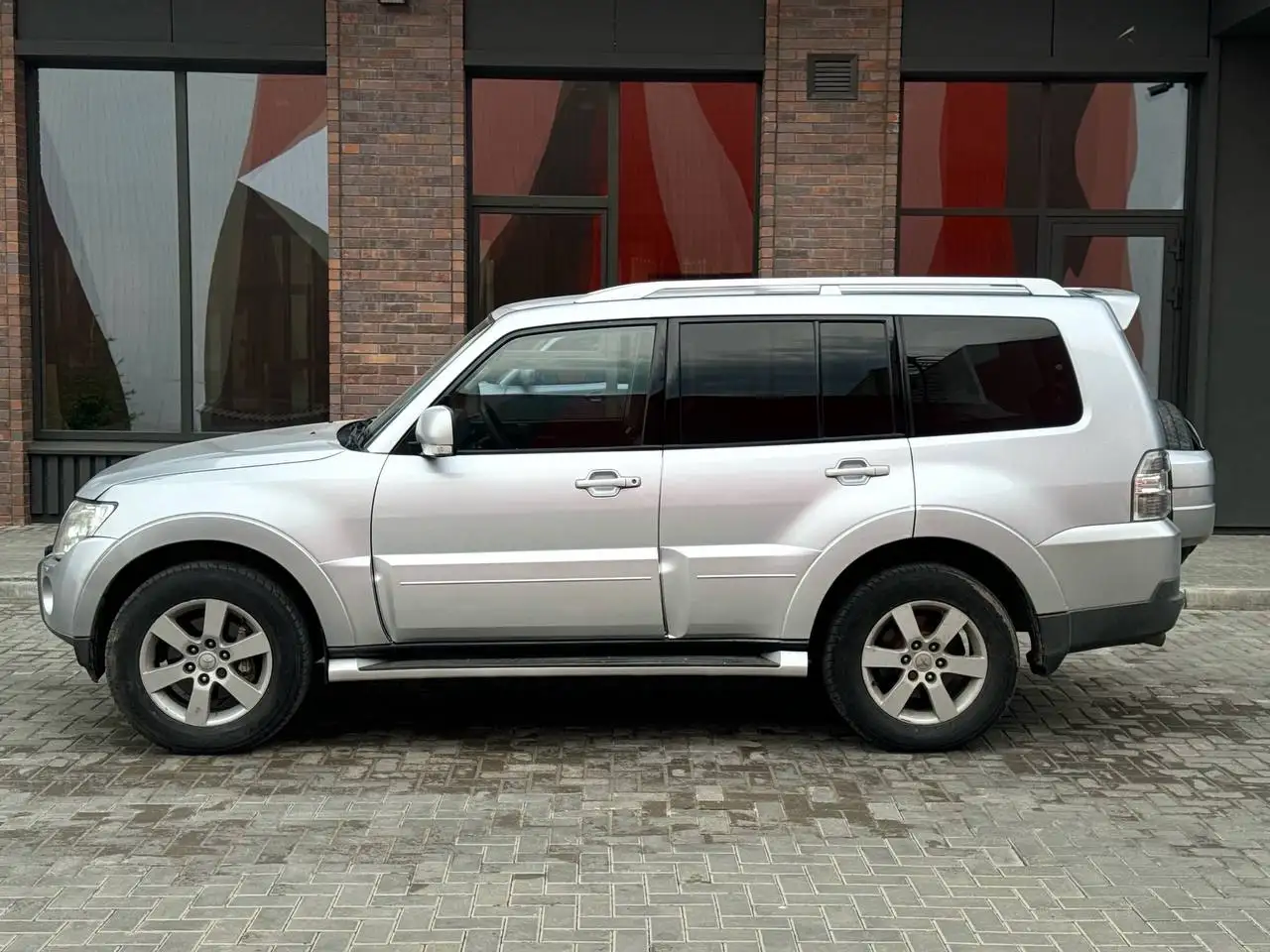 Mitsubishi Pajero IV 3.8 AT (2008) Максимальная комплектация - Внедорожники (Авто) в Казань