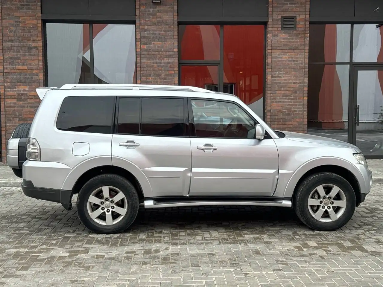 Mitsubishi Pajero IV 3.8 AT (2008) Максимальная комплектация - Внедорожники (Авто) в Казань