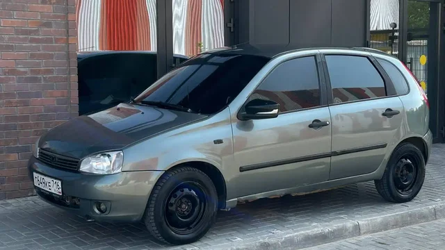 Продажа Лада Калина Хэтчбек - ВАЗ (Lada) 2107 в Казань
