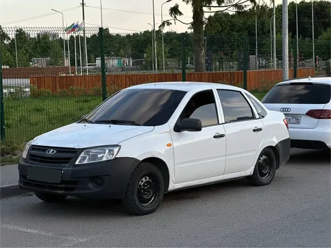 Продажа Лада Гранта 2013 - Автозапчасти в Казань