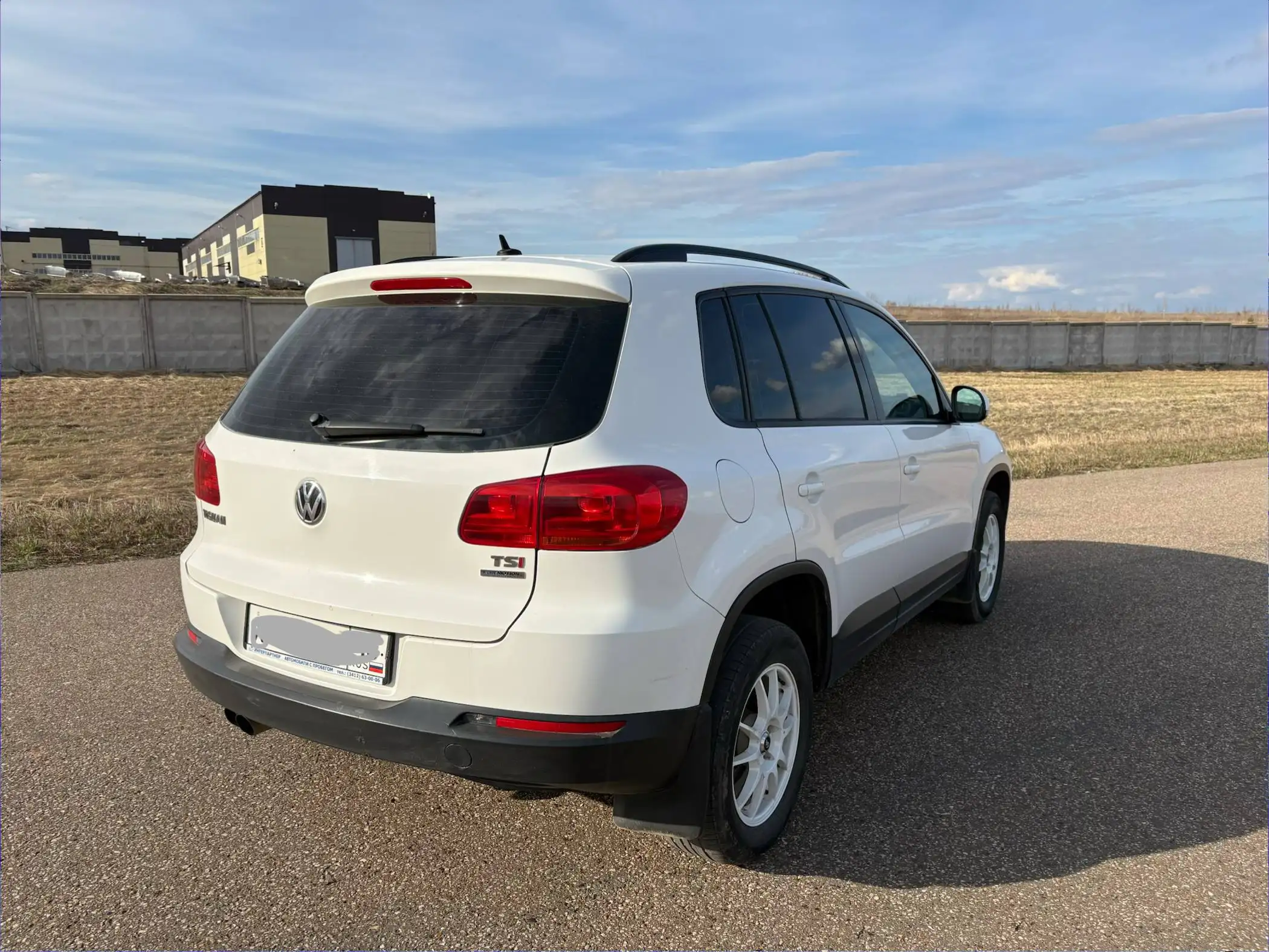 Volkswagen Tiguan 2011 1.4 МКПП - Легковые автомобили (Авто) в Казань