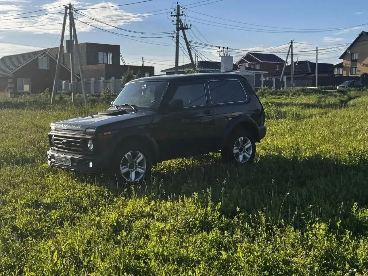 Нива Урбан 2016 - Легковые автомобили (Авто) в Казань
