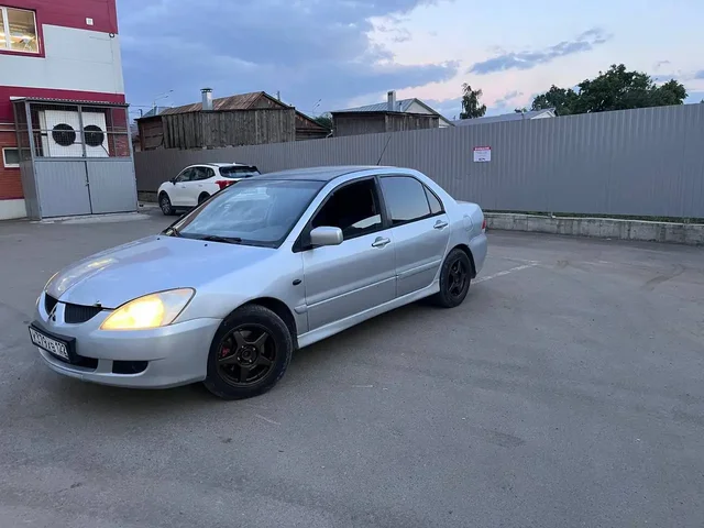 Продажа автомобиля 2005 года - частное объявление в Казань