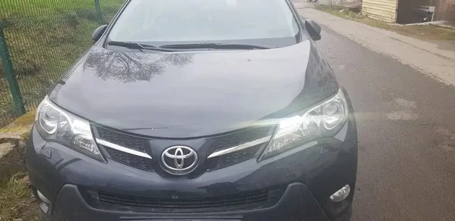 Toyota RAV4 2014 - частное объявление в Магадан