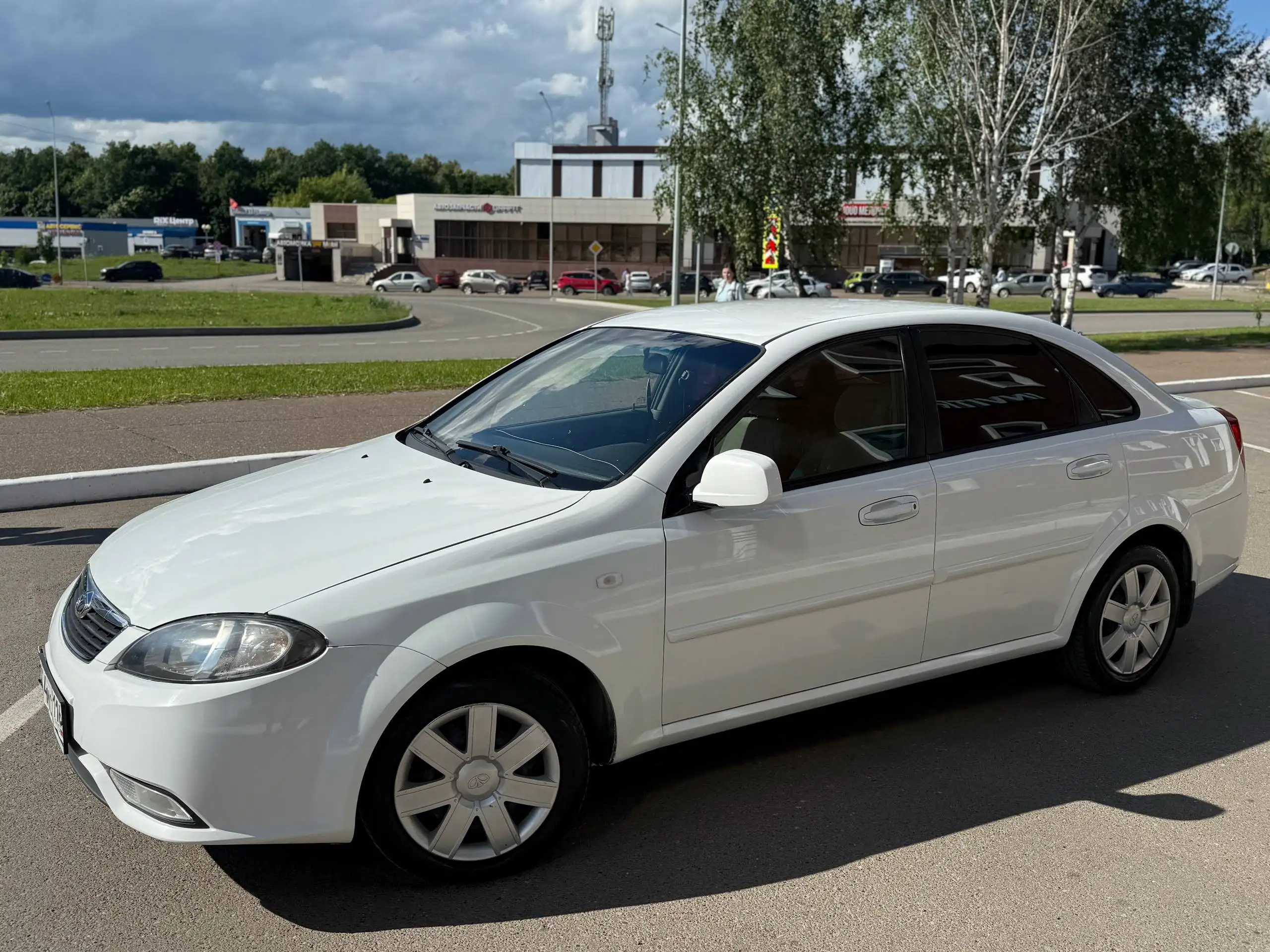 Продажа Chevrolet Gentra 2014 - Легковые автомобили (Авто) в Нижнекамск