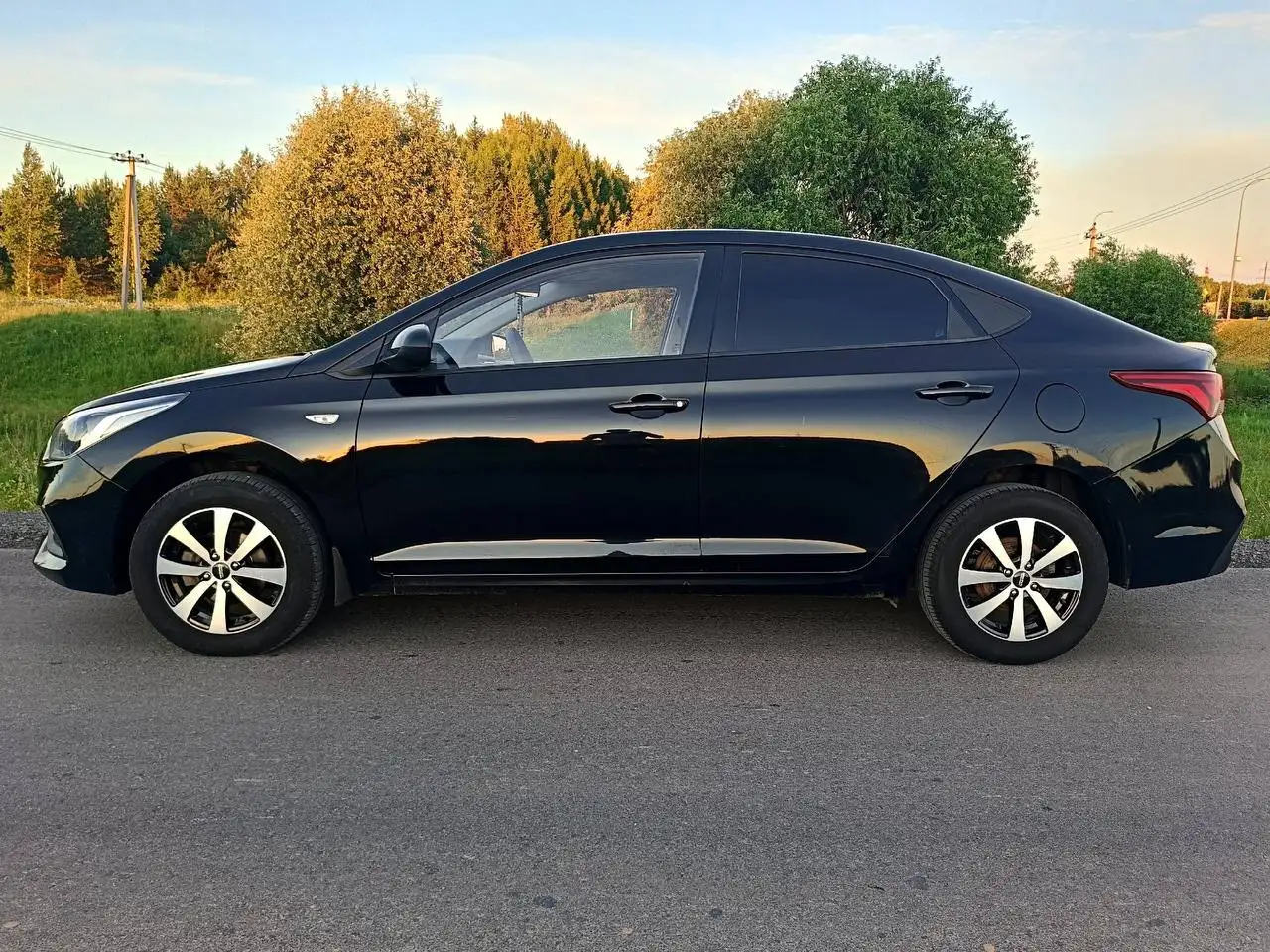 Hyundai Solaris 2019 - Легковые автомобили (Авто) в Казань