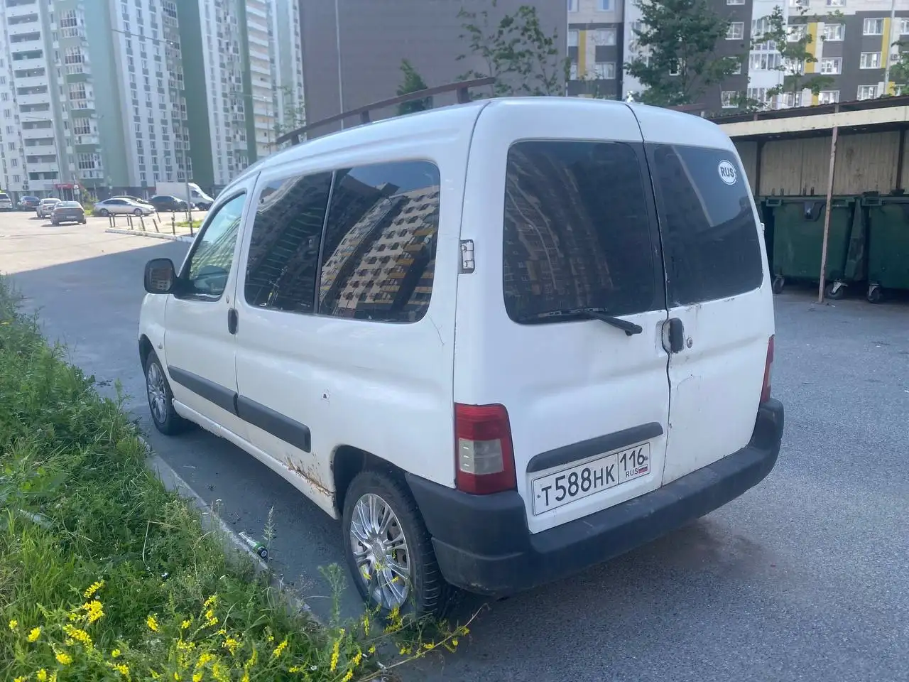 Renault Logan 2011 года в работе - Легковые автомобили (Авто) в Казань