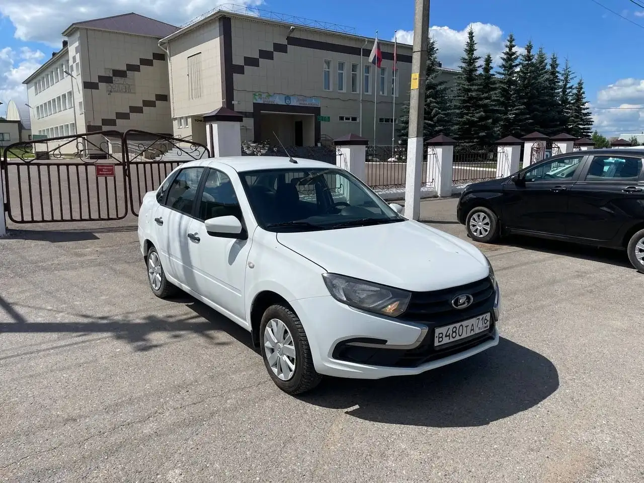 LADA GRANTA 2019 года - Авто в Мамадыш